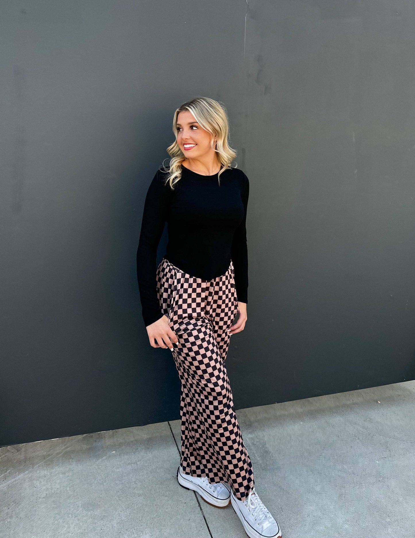 BOLD BLOCK CHECKER PANTS- NEUTRALS: Beige/White / S/M