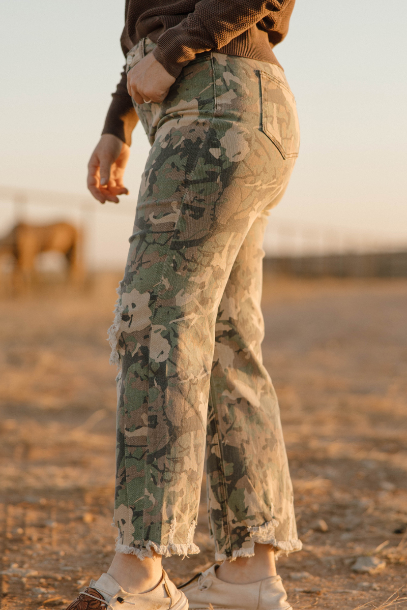 Camo Kreek Jeans: 9/10