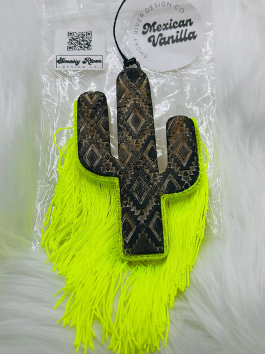 Distressed Aztec Cactus Freshie